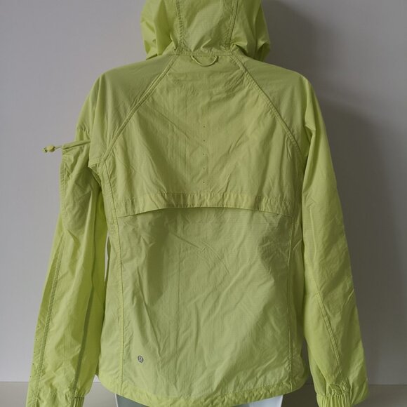 NWT LULULEMON LEVI Lemon Yellow Lightweight Packable On The Trails Jacket 10 - Picture 8 of 12